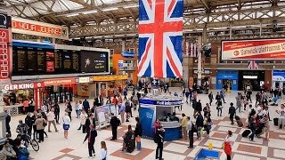 A Walk Through The London Victoria Station London England [upl. by Carmelia756]